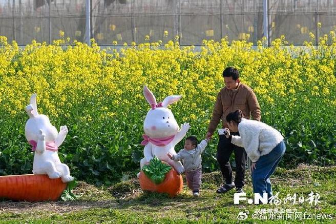 多元文旅活动和新业态体验等,吸引市民游客踏青观光